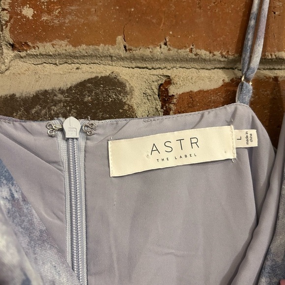 ASTR Marbled Cowl Slip Dress Size L - Picture 6 of 9